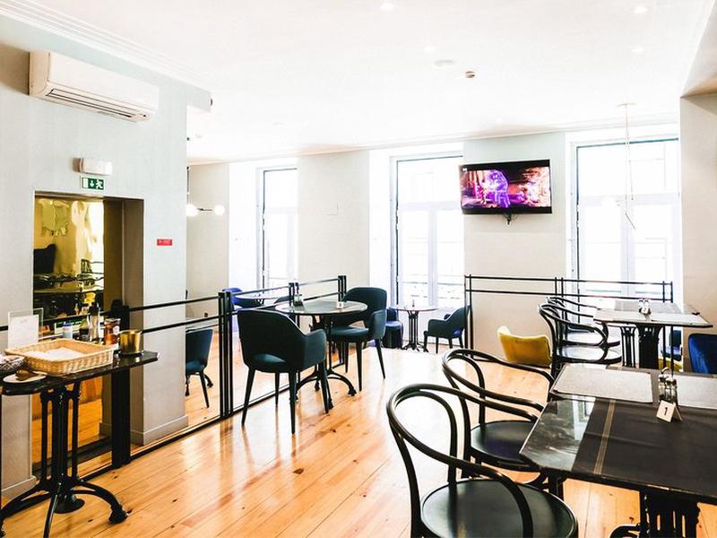 90CB20654EF857F26445EE1C0A42EC6F