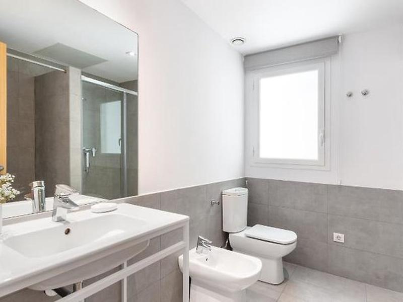 9E00CCF7483DD67B8A22B177398D2E4B