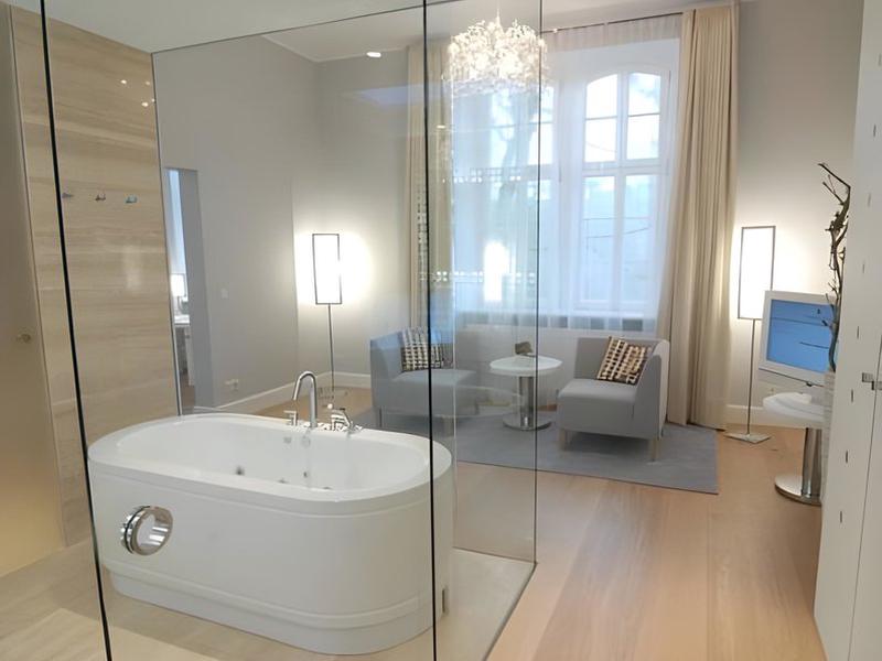 AE37282F0622CB6F5BBA595056385D9A