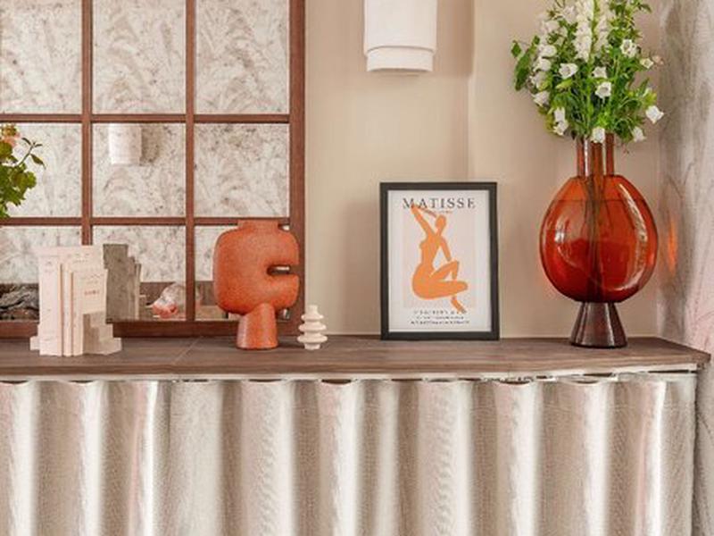 1331012917644EB8514BA354391F6785