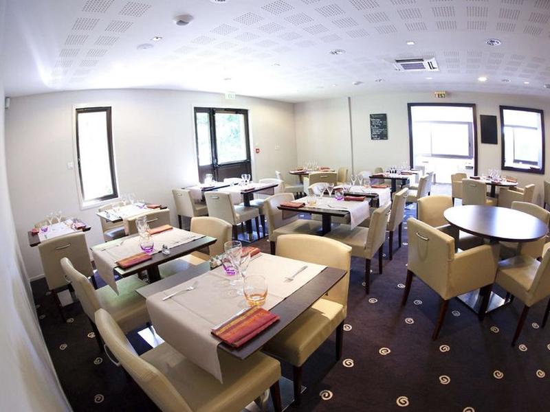 D23164EA6F9F03F677D1875AC3EC0A88