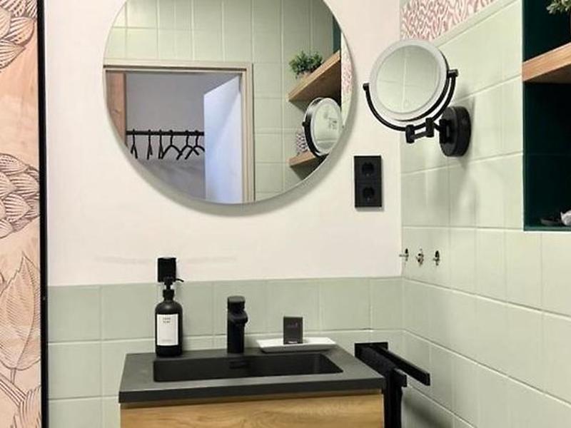 89CC5F9B8B3D33C1A145740343395536