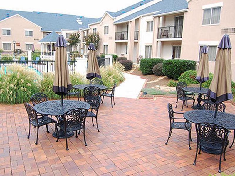 B97D73C776835269FA8D4837DD87FC31