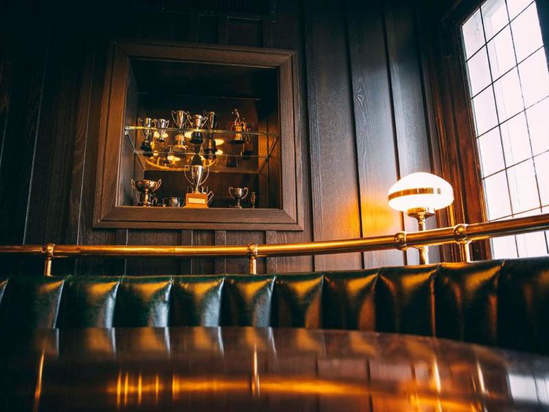 E6E981A90453BD834348CA53F444B40D