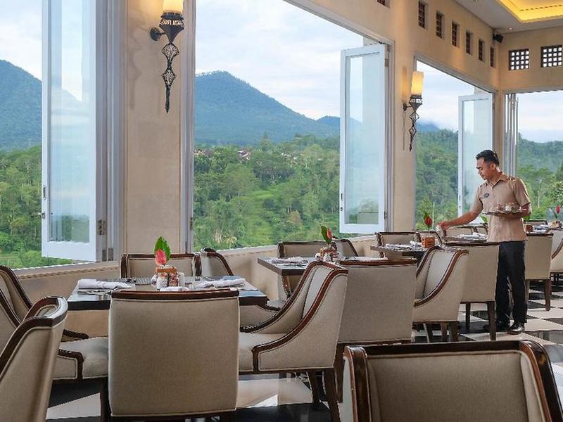 AF643E882E05899E6171C092A5F4CA3E