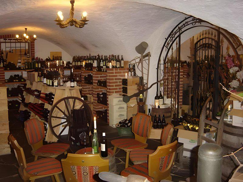 11D42357627A629F4F48EEEC95BBD35E