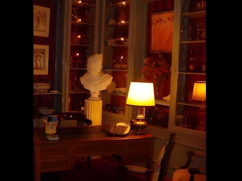 1E6F48025DD3B932E9BF68A91C141BFC