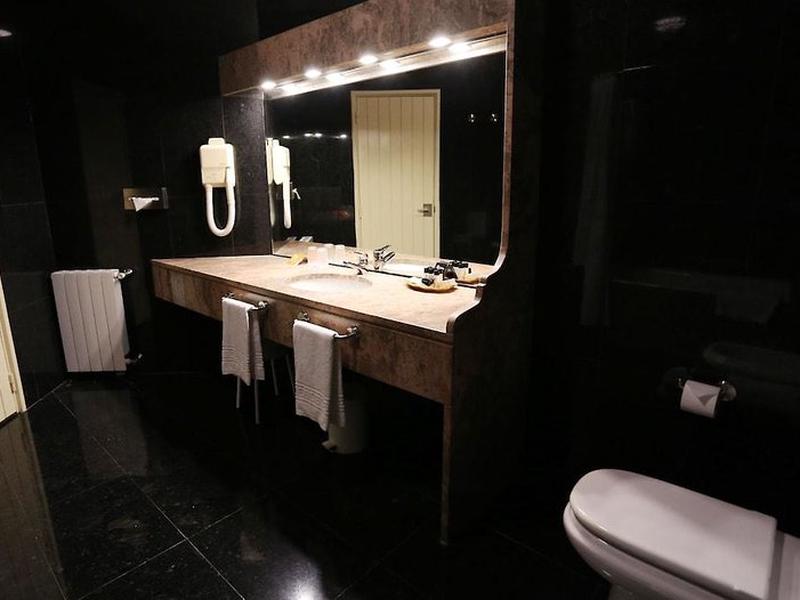 0C152B3C67F4F6BCC5746882A817787E