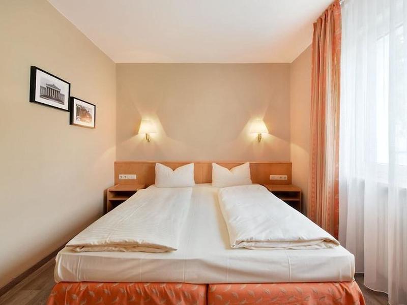 59976AC65A4C8DD76363F4E3D2EF4E0A