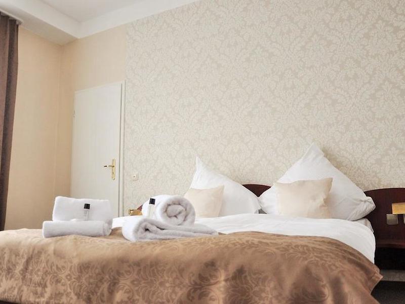 57AE5E5F608DCB0FA4DA357E25D261B9