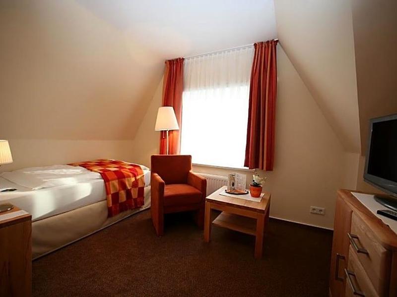 6E9B3CB83996870074FD003453CD341A