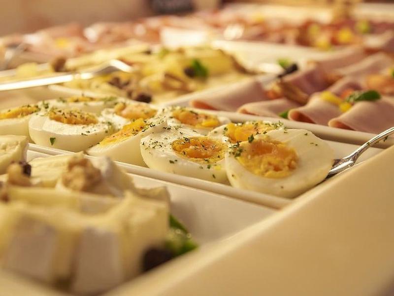 DB11565FDA48F40C9536A7925C509836