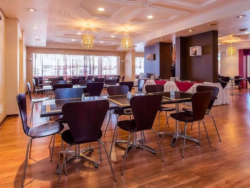 F9034C93A98F61639345A9A915BB458A