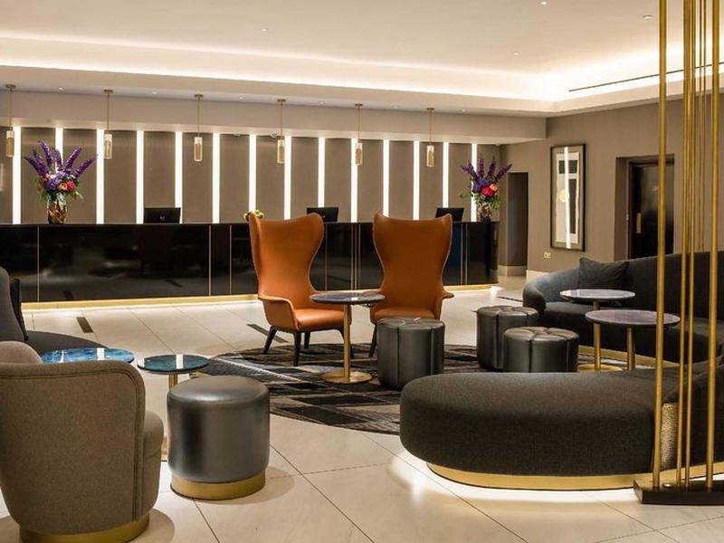 700A24DF1FF3B8477180DE1435FBCD5C