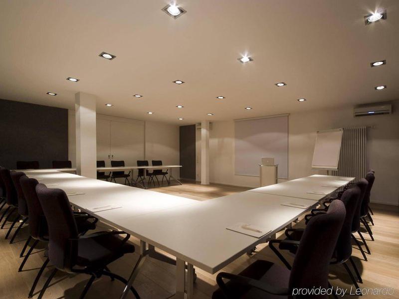 EF2388297C08F1DD3EE20323E2B814BD