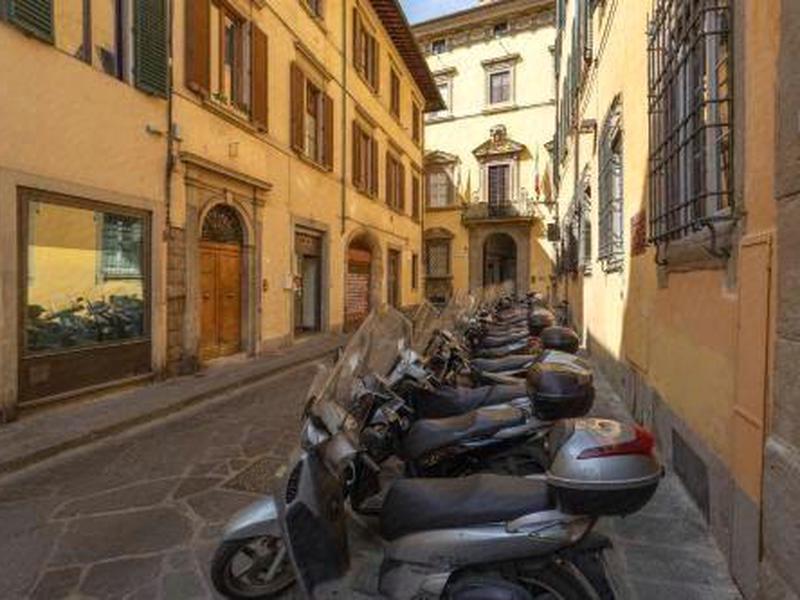 FDF3BCA338B244C7FA7CDFAF268749B4