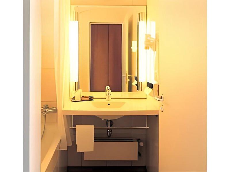 7DCC9166B94C2C20E2D3104320045D70