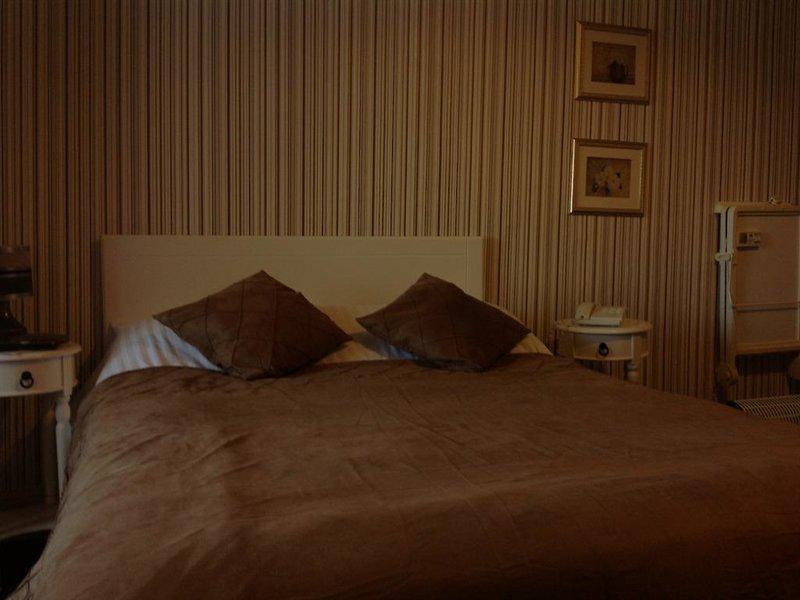 DEFB0B0820C749E4653CE113A0175C81