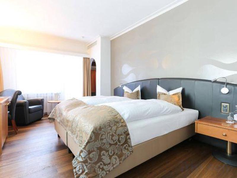 0983E64628593C236F444D835D5CD5E5