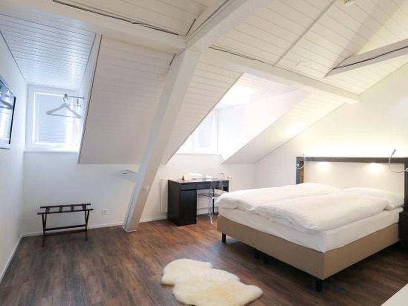 B0A78015DD2DC056A7F427CC76515486