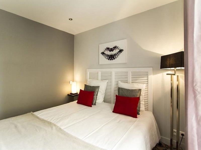 27621A35B2C119C6BC4A5F2DB00036AA