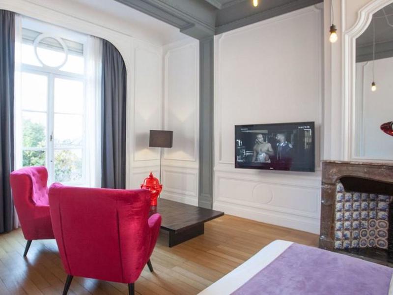 326639C320811E9DB8DA855478CD750A