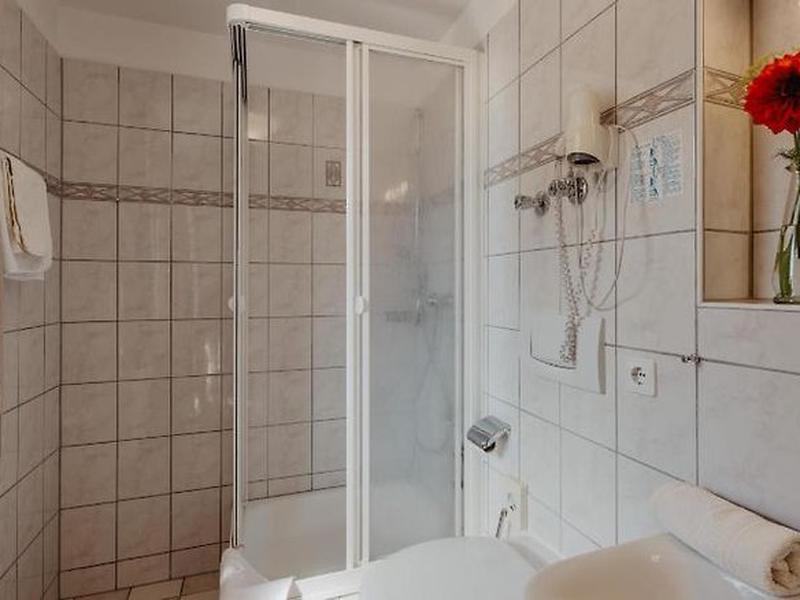 D6EEF338CFB35AFD35B12C180B12A8D4