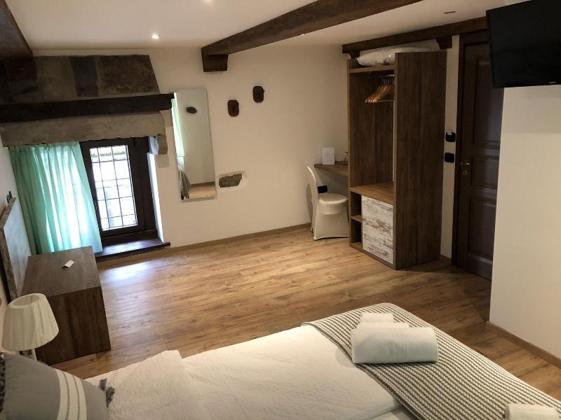 920E6433B302DC2509BA0298BA14DEA4