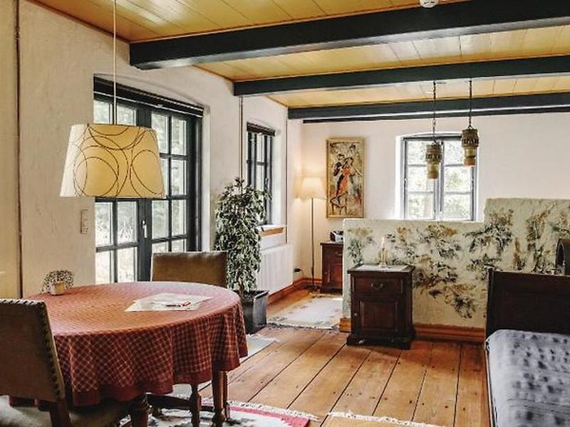 7613B9A38B09C787C7CC1D2417EDAA8A