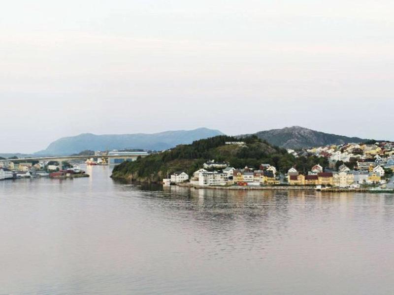 55D7B5235CE7E39AD085A14723D6C640