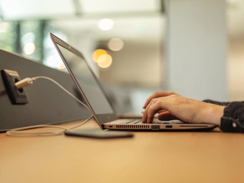 20F06D630A9A7D3FF220177D59C64711