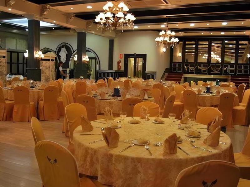 CFBEC22654E352A41D45B6D024F37C28