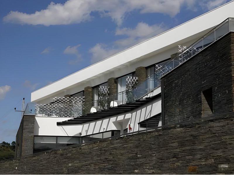 7F4F8FD9193C73BD209A9F106533BB9A