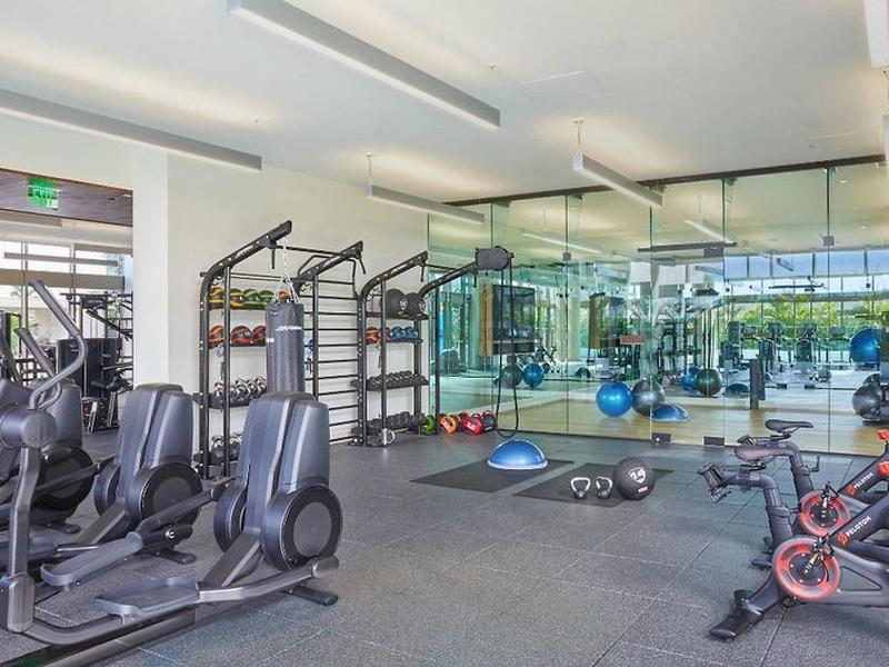 0956388E82F8B4928BEF08F77FA8574D