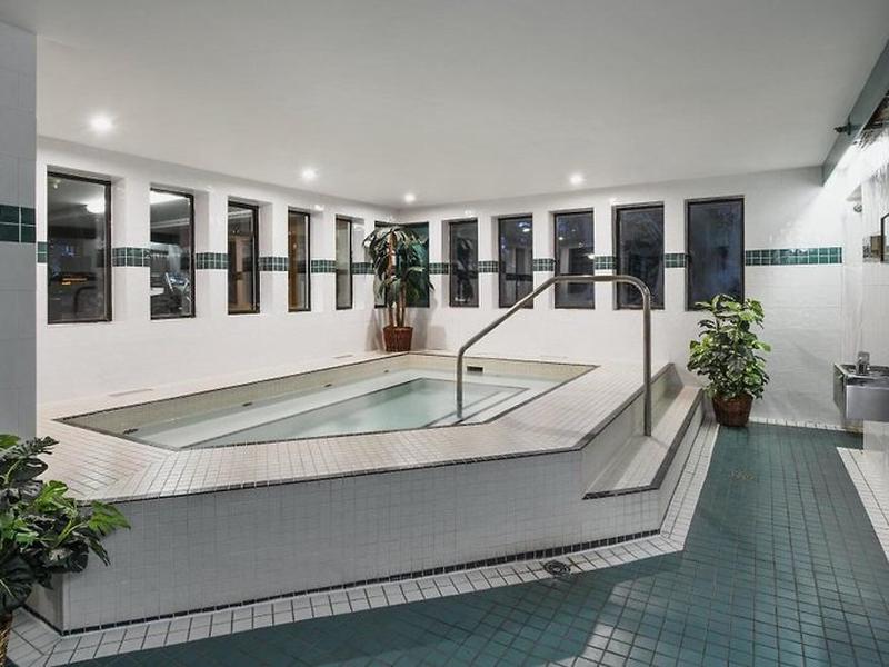 3AFB4B26B309A920B95E984F1D8E45F8