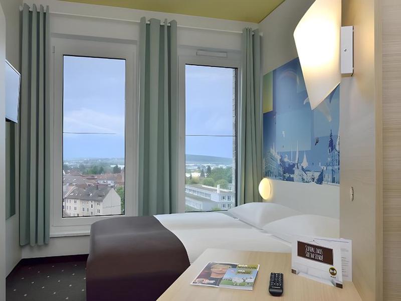 C9FBFB634094E0A32C44EBCADC799404