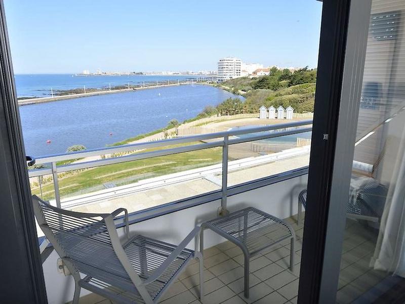 15F0F5A573CB82F9FDBDC15ED6E39601