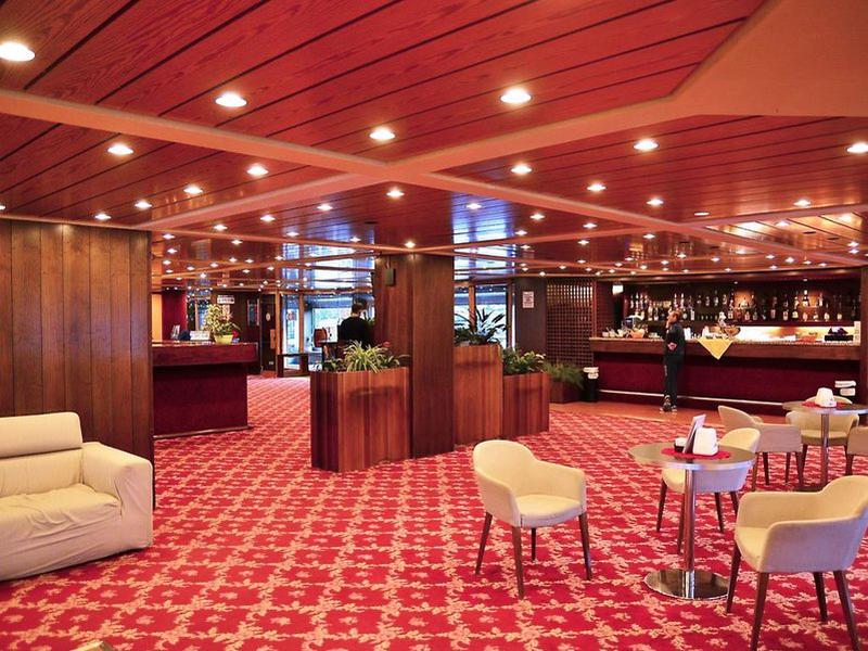 AC7602973E7E79AA14DF8DCD96E43394