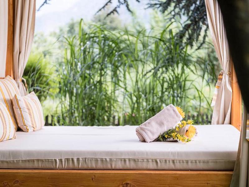 69E6367A4C1CC66AF419ED0461E76D65