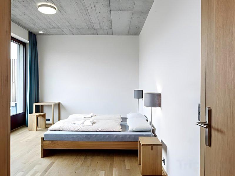 7D44D06E0757F80DCE9B3D925957F4DE