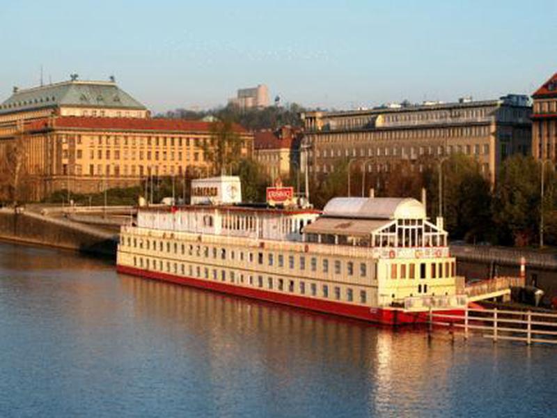 C752F7C232E5D07DD296703110F63CEA