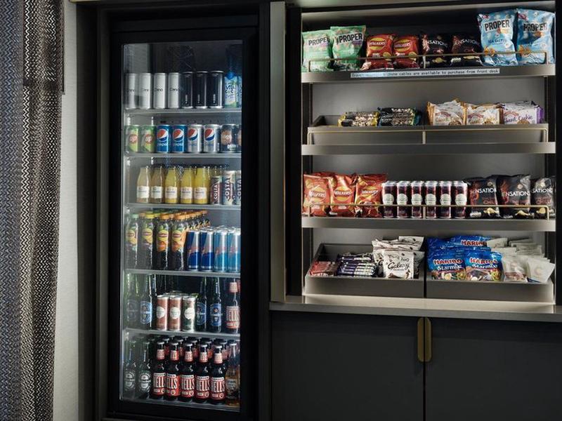 172AF500AC2733CEB151AE2AD3C61DFA