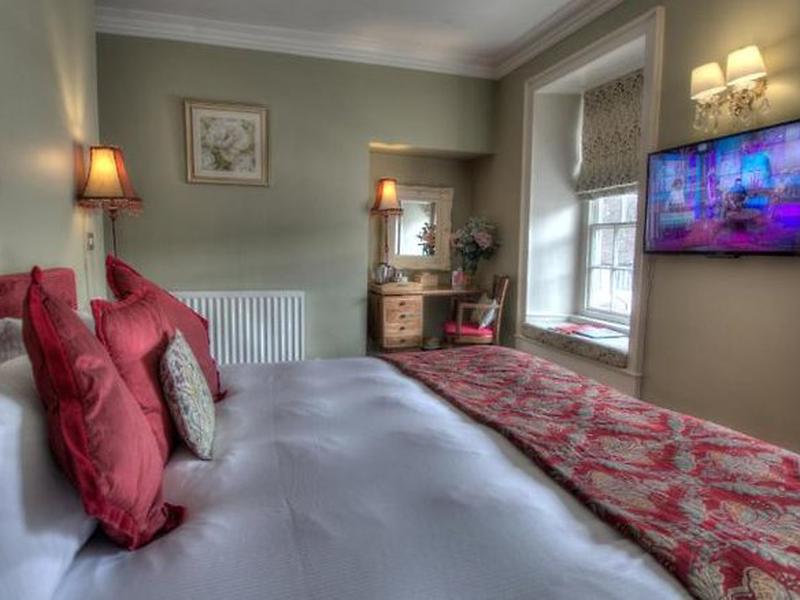 903AA3C6E7A5FFFBAA131C9A439EF0D9