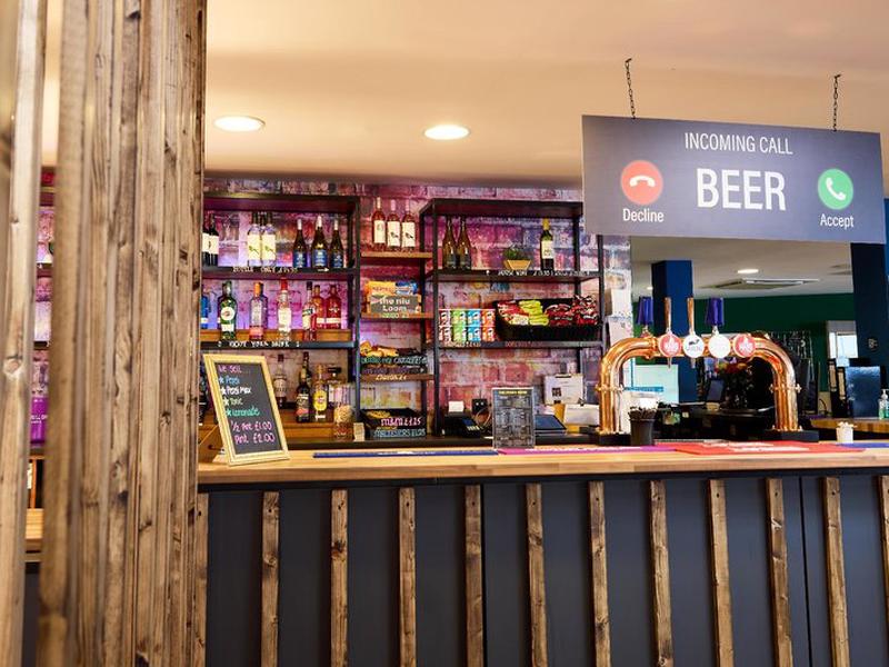 E23E6D526E5FC32C5F2C1B639659BA41