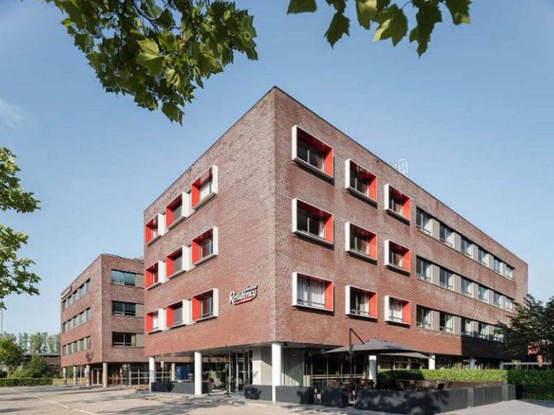 32D250A9068FD88B9EA3704968F76810