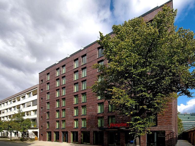 54FB0B03BA25DE4F02042746FB056566