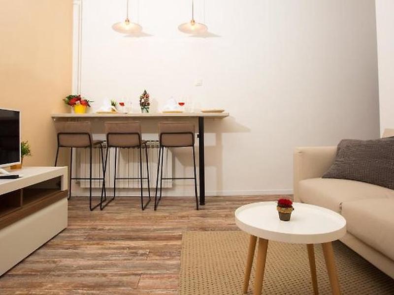 094C89E3B26B218F7EFBE4465EB0C84A