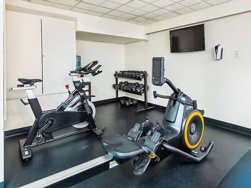 93B7D5CB73C242FC9250E65F9071D15A