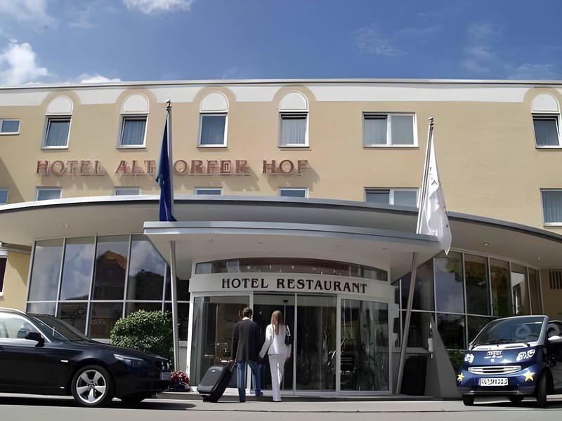 881B4BA8625C98C4C558BB67D0B08C2B