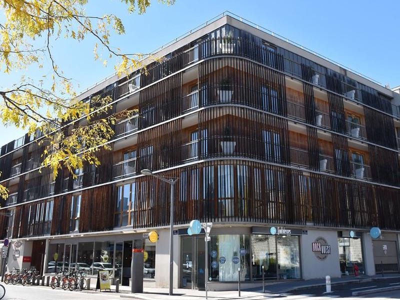 43592BD31E39BDAA6A3B61C8FE3C3612